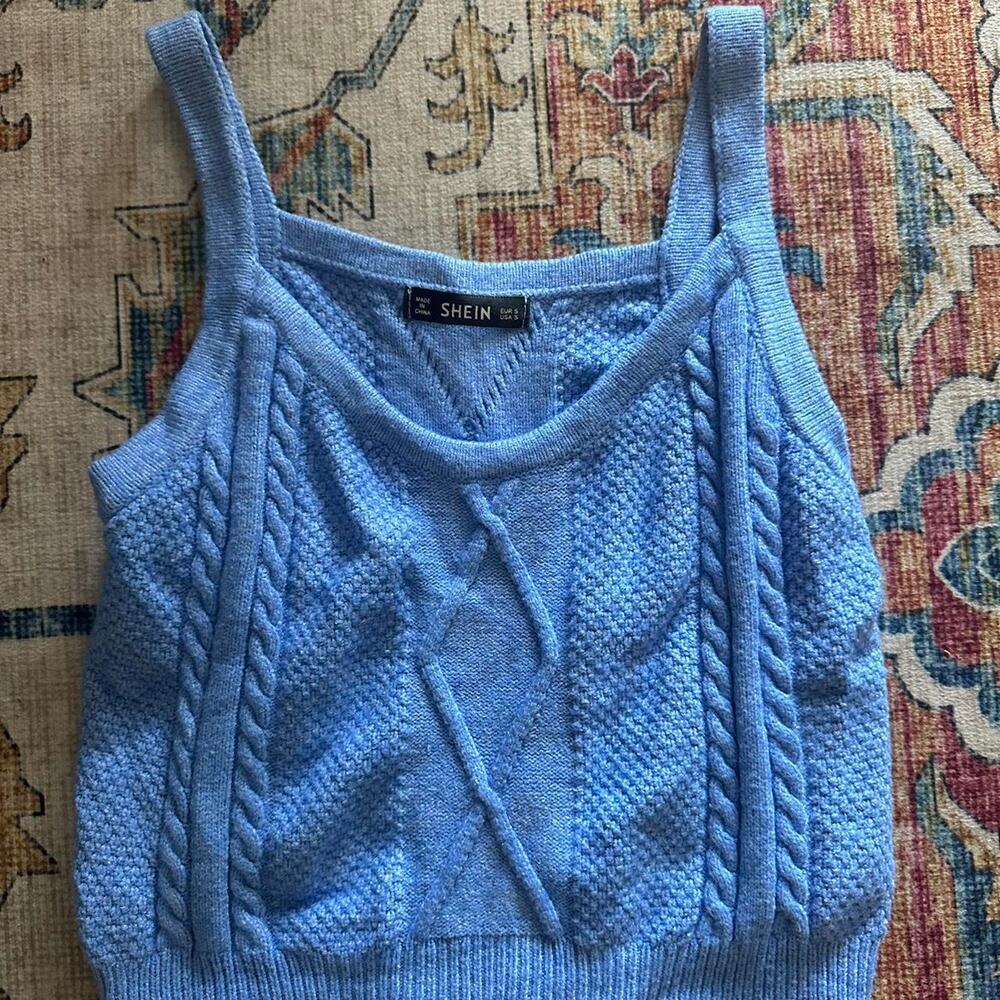 Blue knit top